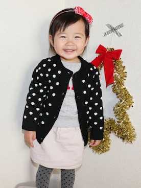 「アイテム（カチューシャ）」を使った、Nanairo,さん（キッズ・80cm）の冬コーディネート