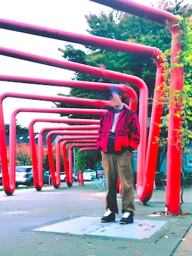 「Supreme （シュプリーム）のアイテム（ジャケット/アウター、レッド系）」を使った、KENさん（メンズ・168cm）の秋コーディネート