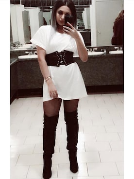 「H&M（エイチ・アンド・エム）のアイテム（チュニック）」を使った、Tia Luciさん（レディース・168cm）の秋コーディネート