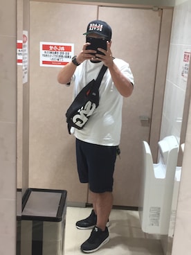 「BLACK SCALE（ブラックスケール）のアイテム」を使った、factさん（メンズ・173cm）の秋コーディネート