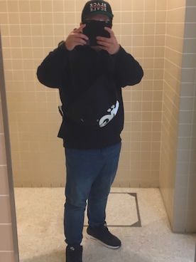 「BLACK SCALE（ブラックスケール）のアイテム」を使った、factさん（メンズ・173cm）の冬コーディネート