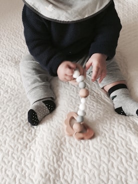 「アイテム（スタイ/よだれかけ、グレー系）」を使った、sei-kunさん（キッズ・70cm）の秋コーディネート