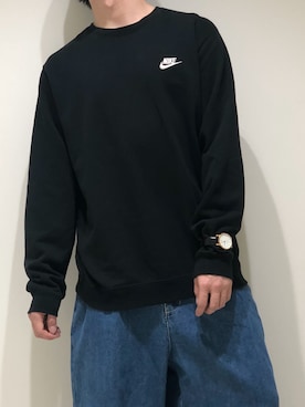 「ダニエルウェリントン」｜「アイテム（スウェット）」を使った、河村龍哉さん（メンズ・170cm）の春コーディネート
