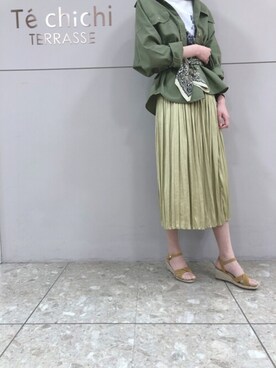 「テチチ(Te chichi)」｜「アイテム（財布/小物）」を使った、せいのさん（レディース・171cm）の春コーディネート
