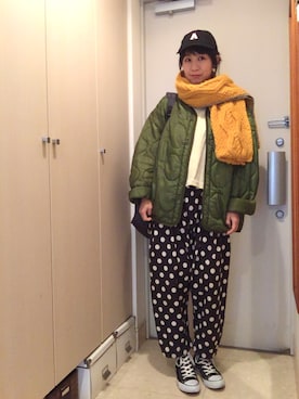「柄×柄」｜「アイテム（ミリタリージャケット）」を使った、ナオさん（レディース・162cm）の春コーディネート