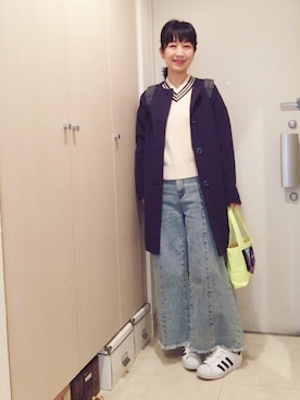 「ラインニット」｜「アイテム（ジャケット/アウター）」を使った、ナオさん（レディース・162cm）の春コーディネート