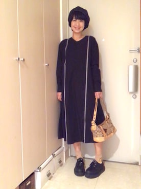 「COACH」｜「アイテム（ハンチング/ベレー帽）」を使った、ナオさん（レディース・162cm）の秋コーディネート
