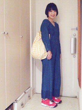 「BAG'n'NOUN」｜「アイテム（サロペット/オーバーオール）」を使った、ナオさん（レディース・162cm）の秋コーディネート