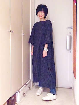 「チェックワンピース」｜「アイテム（アナログ腕時計）」を使った、ナオさん（レディース・162cm）の春コーディネート
