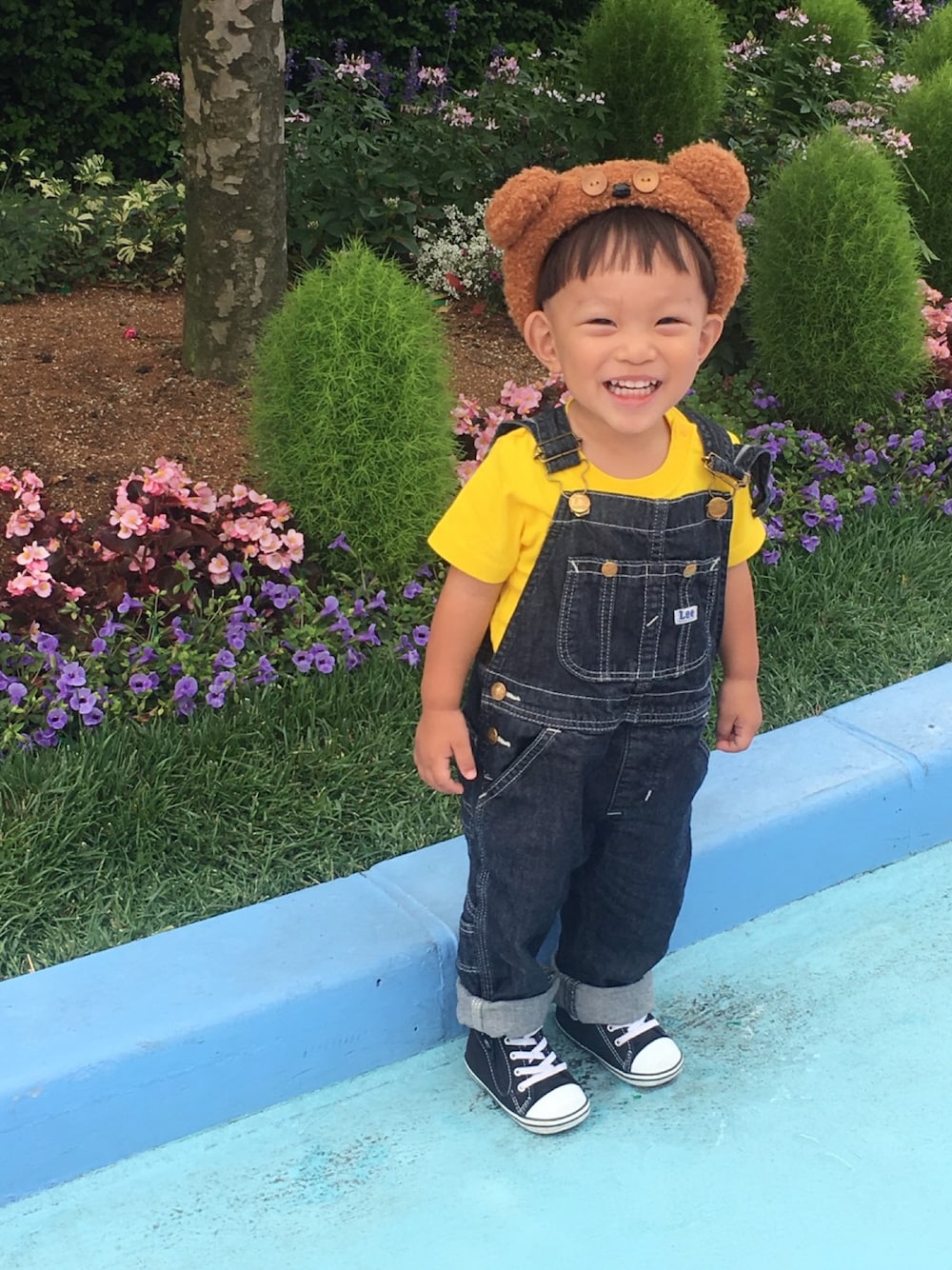 「ユニバーサルスタジオジャパン、ユニバ、ユニバコーデ、UNIVERSAL STUDIOS JAPAN、男の子、コンバース」｜「Universal Studios Japanのアイテム（カチューシャ、ブラウン系）」を使った、KAIRI⋆⋆⋆さん（キッズ・80cm）の夏コーディネートの1枚目の写真