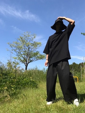 「KIJIMA TAKAYUKI」｜「アイテム（チノパンツ）」を使った、スタークスさん（メンズ・174cm）の夏コーディネート