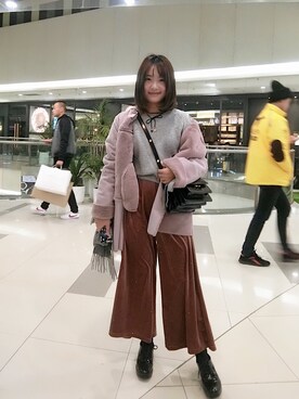 「one after another NICE CLAUP（ワンアフターアナザーナイスクラップ）のアイテム（ムートンコート）」を使った、yumi小麦さん（レディース・160cm）の冬コーディネート