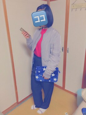 「Honeys（ハニーズ）のアイテム（クラッチバッグ）」を使った、ニコさん（レディース・160cm）の冬コーディネート