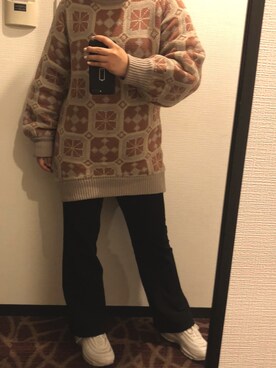 「alleybywclosetのアイテム（ニット/セーター、ピンク系）」を使った、えーりあんさん（レディース・164cm）の秋コーディネート