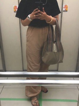 「Kastane（カスタネ）のナイロンドロストパンツ（その他パンツ、ベージュ系）」を使った、えーりあんさん（レディース・164cm）の夏コーディネート