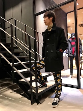 「HYSTERIC GLAMOUR（ヒステリックグラマー）のアイテム（ステンカラーコート）」を使った、けんたさん（メンズ・174cm）の冬コーディネート