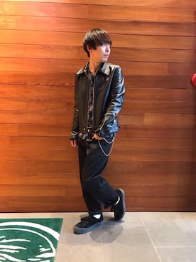 「コラボレーション」｜「アイテム（財布/小物）」を使った、けんたさん（メンズ・174cm）の冬コーディネート