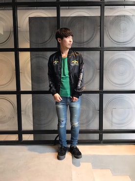 「ラフ」｜「アイテム（スカジャン）」を使った、けんたさん（メンズ・174cm）の春コーディネート