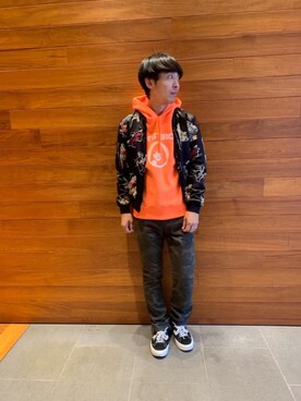 「ラフ」｜「アイテム（スカジャン）」を使った、けんたさん（メンズ・174cm）の秋コーディネート