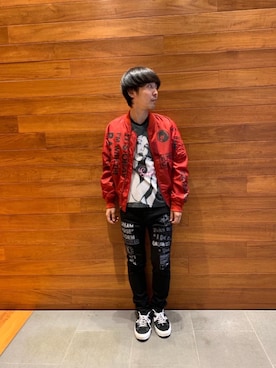 「アイテム（ミリタリージャケット、レッド系）」を使った、けんたさん（メンズ・174cm）の秋コーディネート