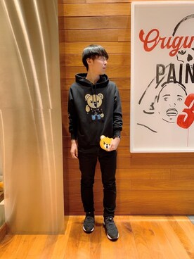 「アイテム（ポーチ、イエロー系）」を使った、けんたさん（メンズ・174cm）の冬コーディネート