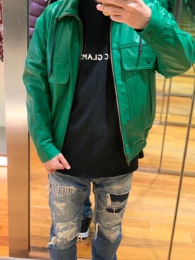「レザーコーデ」｜「アイテム（スウェット）」を使った、けんたさん（メンズ・174cm）の冬コーディネート