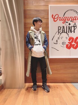 「HYSTERIC GLAMOUR（ヒステリックグラマー）のアイテム（トレンチコート）」を使った、けんたさん（メンズ・174cm）の冬コーディネート