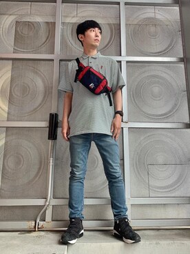 「アイテム（ボディバッグ/ウエストポーチ、レッド系）」を使った、けんたさん（メンズ・174cm）の春コーディネート