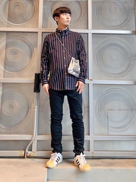 「アイテム（トートバッグ、シルバー系）」を使った、けんたさん（メンズ・174cm）の冬コーディネート