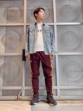「らふこーで」｜「アイテム（スウェットパンツ）」を使った、けんたさん（メンズ・174cm）の春コーディネート