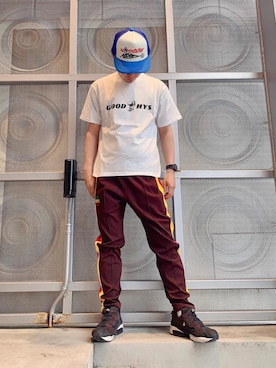 「らふこーで」｜「アイテム（スウェットパンツ）」を使った、けんたさん（メンズ・174cm）の春コーディネート