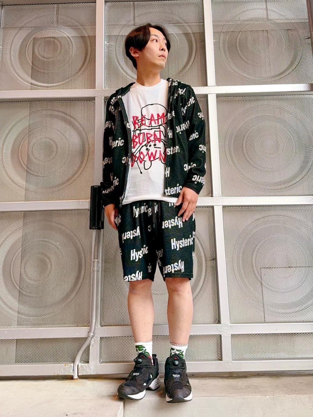 HYSTERIC GLAMOUR（ヒステリックグラマー）の「SLANTED LOGO柄