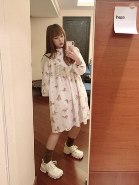 「アイテム（スリッポン）」を使った、Jiang77さん（レディース・161cm・20代）の秋コーディネート