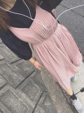 「ピンク×ネイビー」｜「アイテム（ワンピース/ドレス）」を使った、Kya🍓さん（レディース・165cm）の春コーディネート