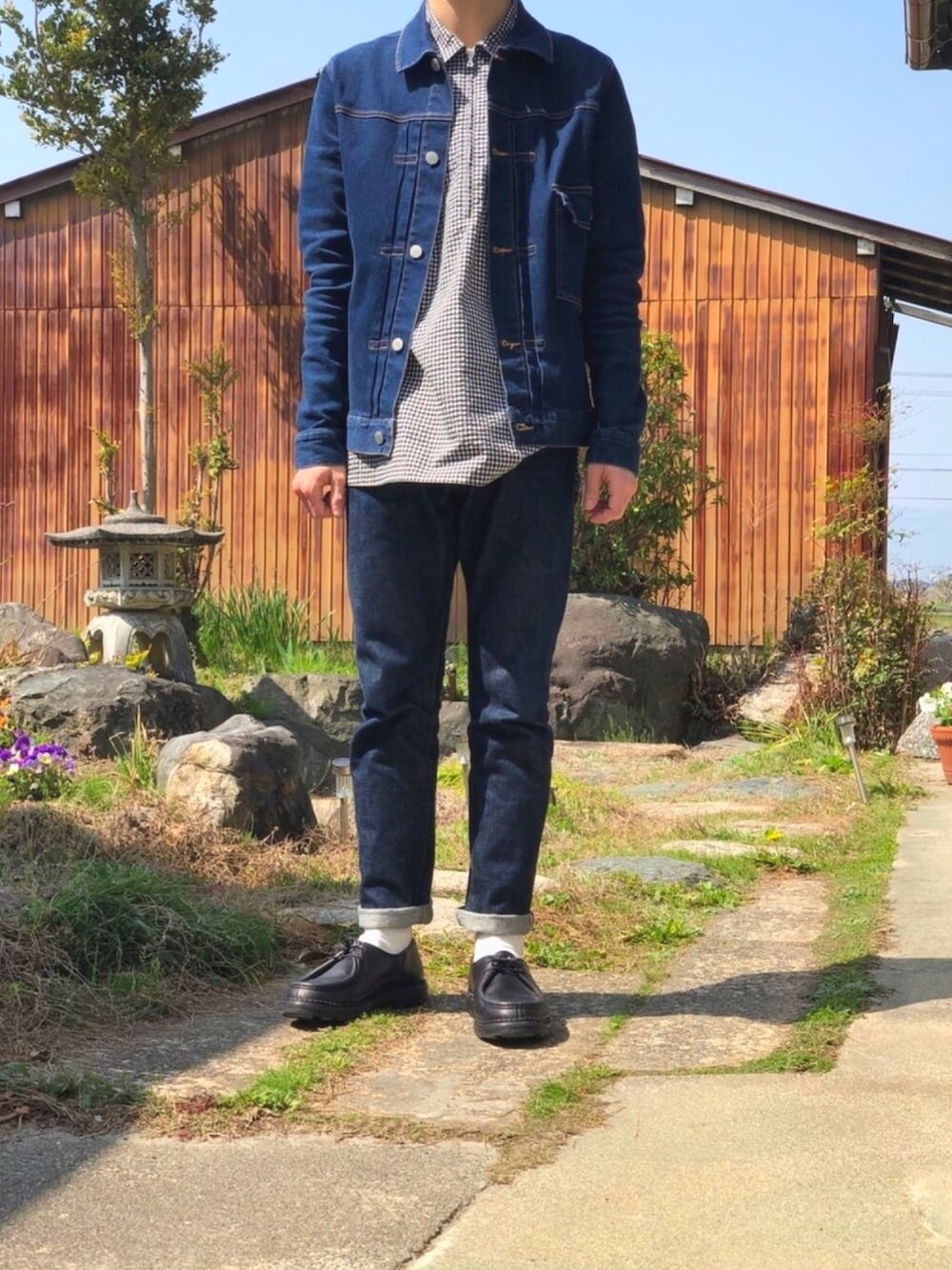 A.P.C.のパンツを使った「デニムセットアップ」の人気
