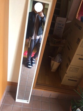 「サンダルに靴下」｜「アイテム（ライダースジャケット）」を使った、モグさん（メンズ・174cm）の春コーディネート