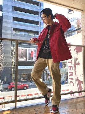 「アイテム（ミリタリージャケット、レッド系）」を使った、HOSHIさん（メンズ・170cm）の冬コーディネート