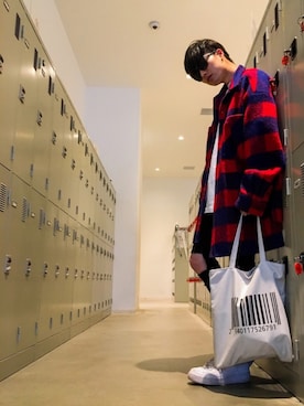 「KICS DOCUMENT.（キクス ドキュメント）のアイテム（トップス）」を使った、kazさん（メンズ・173cm）の春コーディネート