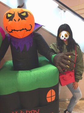 「halloween」｜「アイテム（MA-1）」を使った、MIKIさん（レディース・159cm）の秋コーディネート