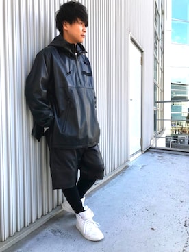 「AVIREX（アヴィレックス）のアイテム（マウンテンパーカー）」を使った、Takuyaさん（メンズ・168cm）の冬コーディネート
