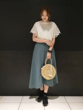 「JEANASIS（ジーナシス）のアイテム（かごバッグ）」を使った、runrunさん（レディース・168cm）の春コーディネート