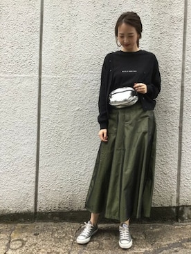 「JEANASIS（ジーナシス）のアイテム（ボディバッグ/ウエストポーチ）」を使った、runrunさん（レディース・168cm）の秋コーディネート