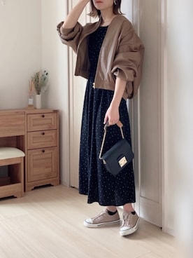 「VIS（ビス）のアイテム（ブルゾン）」を使った、𝚍𝚊𝚛𝚊.さん（レディース・163cm）の春コーディネート