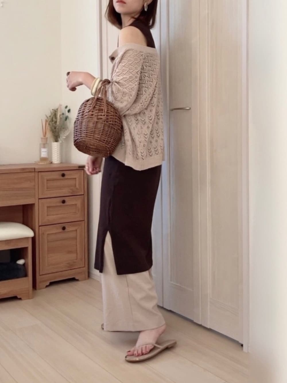 ããŒãžã¥ç³»ã®ã«ãŒãã£ã¬ã³/ãã¬ããããŒãžã¥ç³»ã®ãã®ä»ãã³ãããã©ãŠã³ç³»ã®ããããã°ãççšããã¬ãã£ãŒã¹ã®æ¥ã³ãŒãã£ããŒãã®1æç®ã®åç