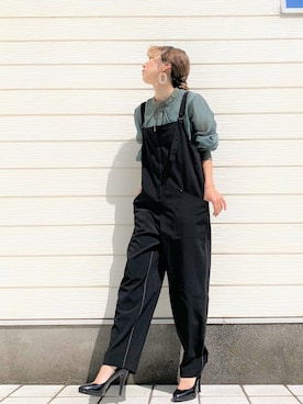 「Q（キュー）のアイテム（オールインワン・サロペット）」を使った、Q♥Officialさん（レディース・155cm）の秋コーディネート