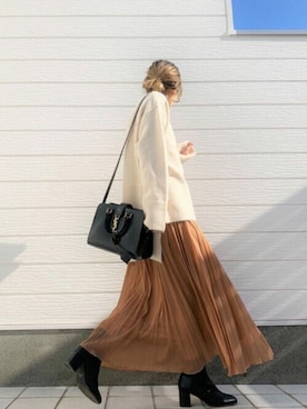「Yves Saint Laurent（イヴサンローラン）のアイテム」を使った、Q♥Officialさん（レディース・155cm）の冬コーディネート