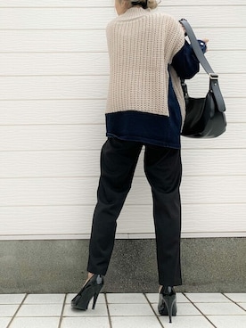 「ラウンドバッグ」｜「アイテム（パンツ）」を使った、Q♥Officialさん（レディース・155cm）の秋コーディネート