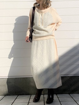 「CELINE（セリーヌ）のアイテム（ブーツ）」を使った、Q♥Officialさん（レディース・155cm）の秋コーディネート