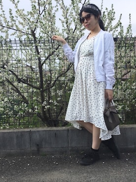 「URBAN RESEARCH（アーバンリサーチ）のアイテム（MA-1）」を使った、KKさん（レディース・153cm）の春コーディネート