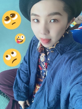 「部屋撮り」｜「アイテム（ハンチング/ベレー帽）」を使った、BOY-ボイ-☺︎さん（メンズ・168cm）の春コーディネート